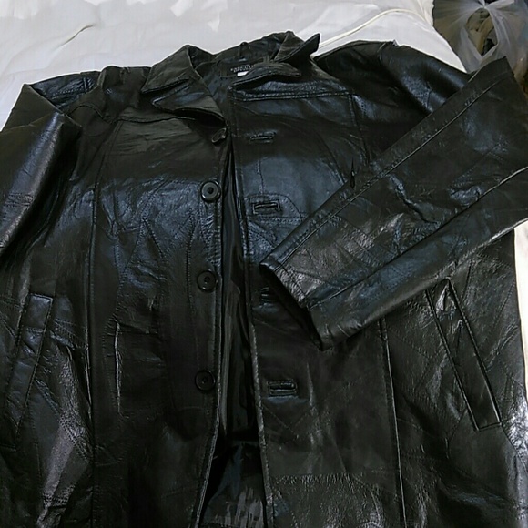 Haband Executive Decision leather coat - Picture 7 of 7